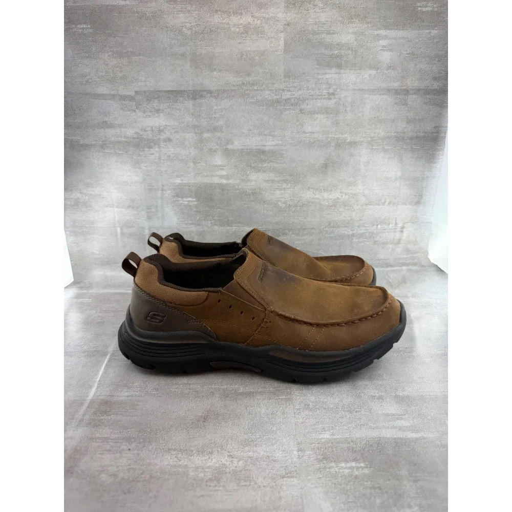 Skechers Relaxed Fit 66146 Brown Leather Slip On Loafers Men Sz 9.5 Goga Mat